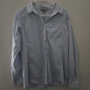 Ariat VentTEK Classic Blue And White Stripped Shirt Size Medium